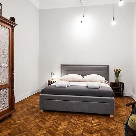 קרקוב Househost Apartment: Jozefa Dietla 73/7 מראה חיצוני תמונה